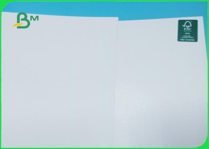 300gsm FSCはよい証明しま光沢のある折る紙箱用厚紙をロールで印刷します