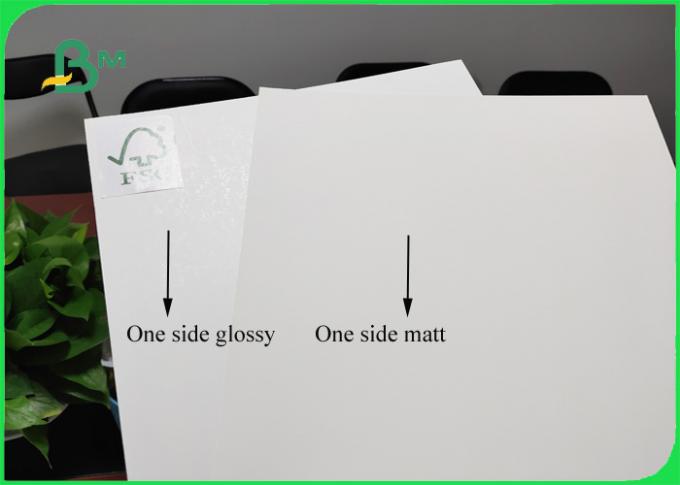 FSCは異なった袋のための250gsm/270gsm C1Sのアイボリー紙の高い純白を証明しました