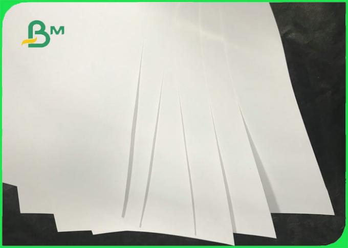 FSCは印刷のための128gsm 157gsm 170gsmのC2Sによって塗られる光沢紙を証明します