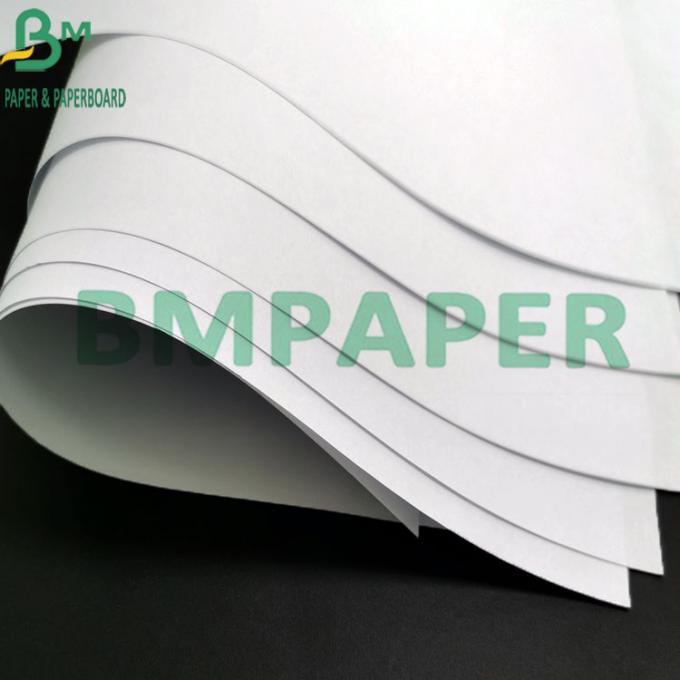 700 * 1000mmのオフセット印刷のペーパー罰金の印刷のための表面のとらわれのペーパー