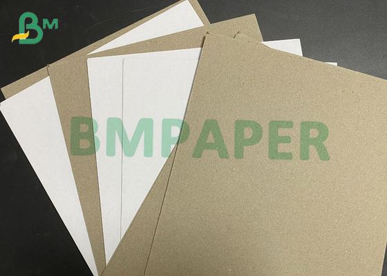 灰色の背部板が塗られる700gsm C1Sの二重ボール紙の白い