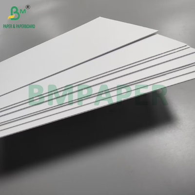 1.5MM 3層 ホワイト コーラージュボード 化粧品ボックス ラインナー E フルート 69 x 99CM