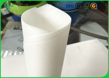 35g印刷のための白いクラフトMGのペーパー ロールスロイスを製造する純粋な木製のかい