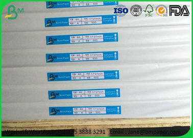 60gsm 70gsm 80gsm教科書の印刷のためのFSCの証明の安いWoodfreeのオフセット ペーパー