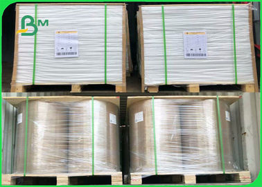 48.8gsm 50gsm 53gsmはおよび適用範囲が広いジャーナル印刷のための木材パルプ紙薄くなります