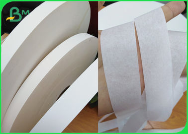 SGS 28gsm白い色のわらの包装紙26.5mmの幅のボビン