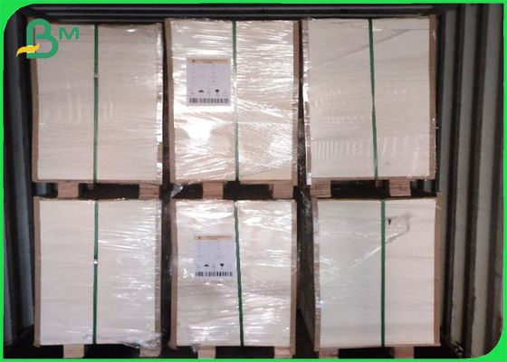 ホワイトコーティングデュプレックスボード 300GSM 石けんの包装のための滑らかな表面