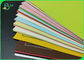 手仕事の仕事および色紙のための200g 300g色のブリストル カード
