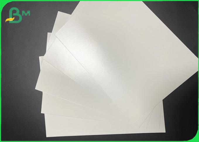 グリースを弾くPEは熱い飲み物のコップのためのCupstock薄板にされたペーパー ロールに塗った グリースを弾くPEは熱い飲み物のコップのためのCupstock薄板にされたペーパー ロールに塗った