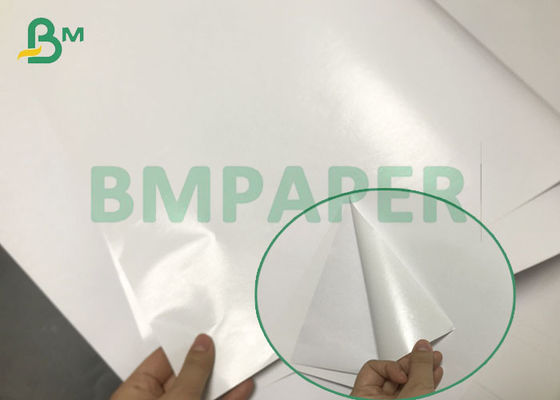 80gsm 100gsmは半自己接着ステッカーのペーパーに広げる20 * 30インチを光沢をつける