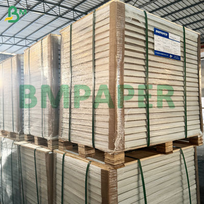 C1S 瓶とガラスラベルのための片側ラベルの顔材料で覆われた白紙