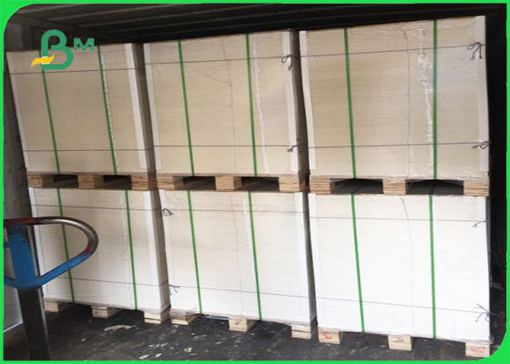 ノートのバージンのパルプのためのFSCのクリーム色のUnocated Woodfreeのペーパー