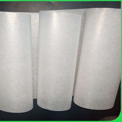 MG及びMF 35gsm - 350gsm FSC Supprotのよい強さのパッキングのための白いクラフト紙