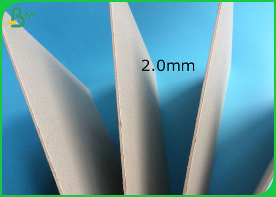 ハードカバー本カバーのためのStifiness高い300g 2.0mmのFSCによって証明される灰色のChipboard