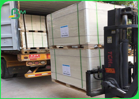 ノートのバージンのパルプのためのFSCのクリーム色のUnocated Woodfreeのペーパー