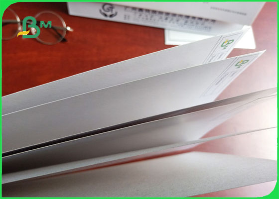 450g高い剛さへの200gは承認されたFSCのための灰色の背部によって複式アパート板に塗りました