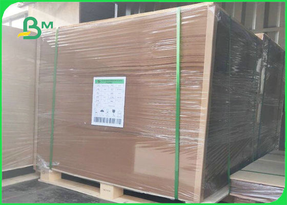 生物分解性食品包装のための300gsm + 15g PEのフィルムのクラフト板