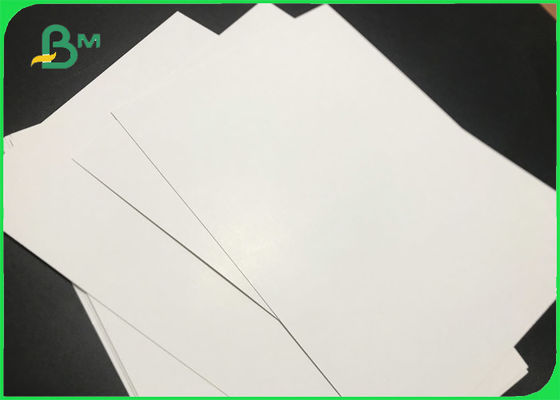お弁当箱のための350gsm食品等級GC1白いFBBの板への70 * 100cm 215gsm