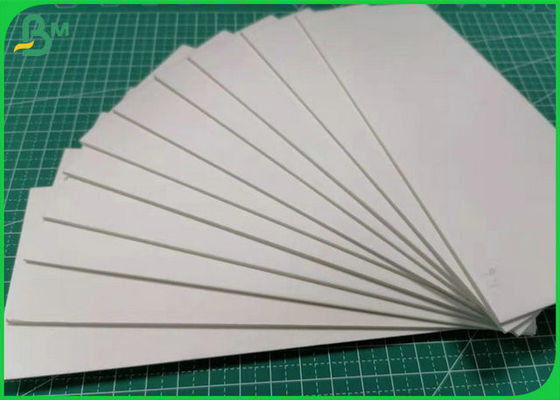 100%の純粋な木材パルプ コースターを作るための0.3mmから3.0mmの吸収剤のペーパー シート